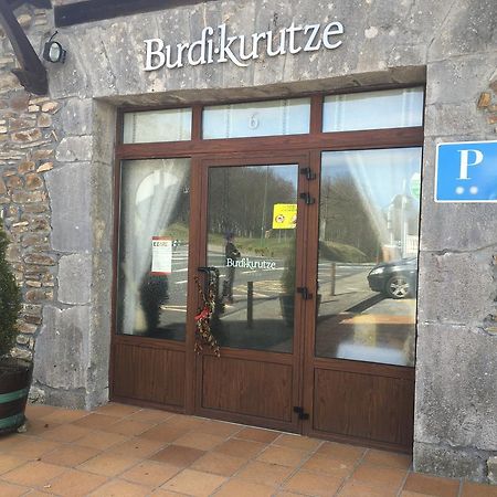 Burdi -Kurutze Pension Urquiola Dış mekan fotoğraf